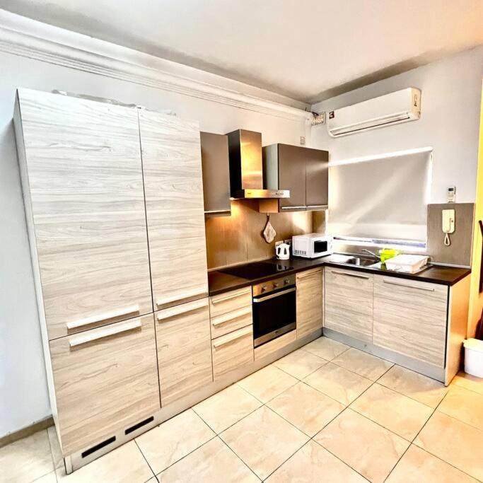 Gzira Smart 1 Bedroom Apartment Eksteriør bilde