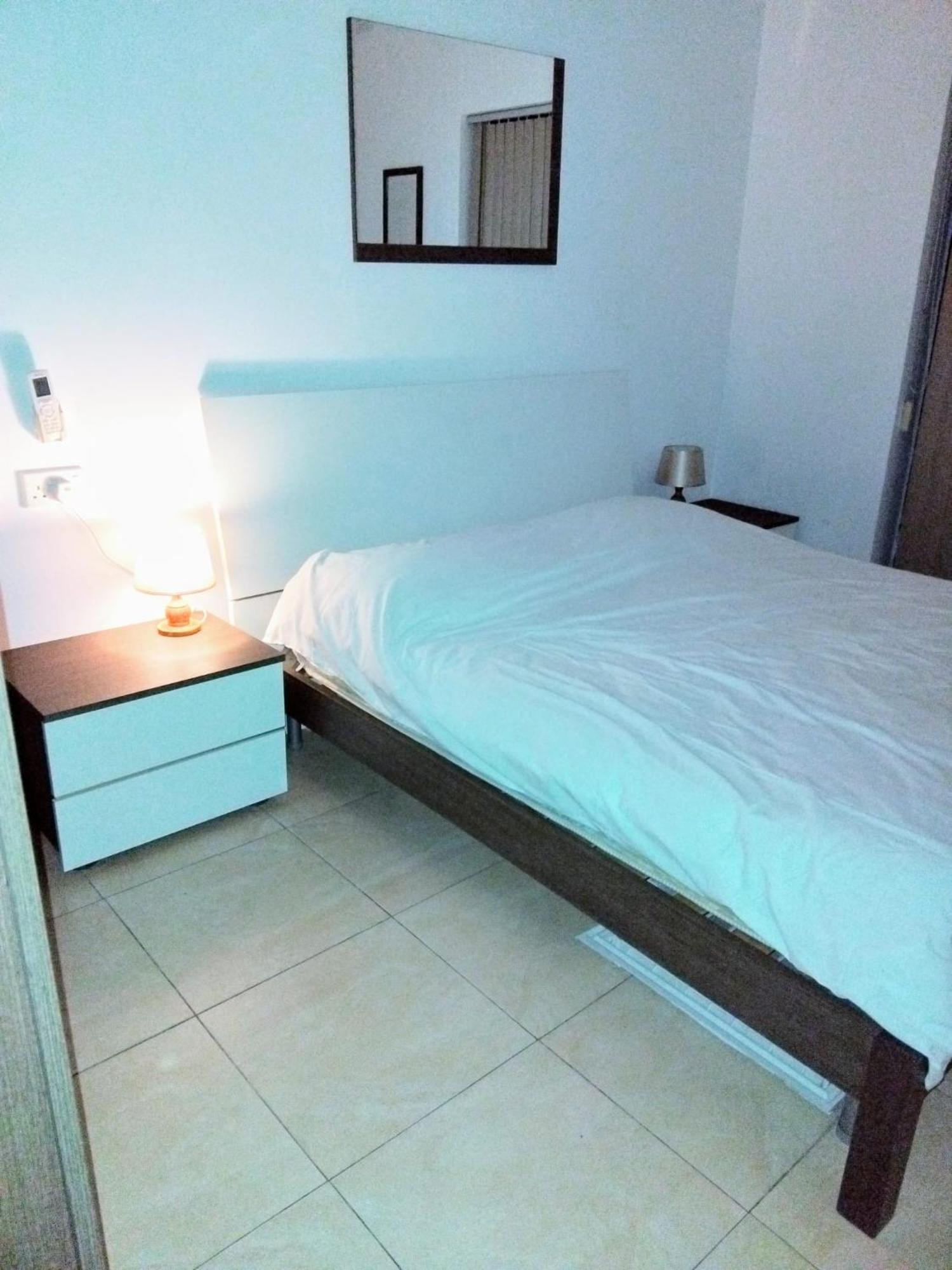 Gzira Smart 1 Bedroom Apartment Eksteriør bilde